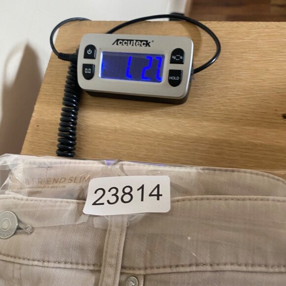 Chicos Jeans Womens 1.5 US 10 Beige So Slimming Girlfriend Slim Ankle Stretch - Picture 11 of 11